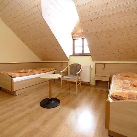 Svatý Tomáš * Přední Výtoň