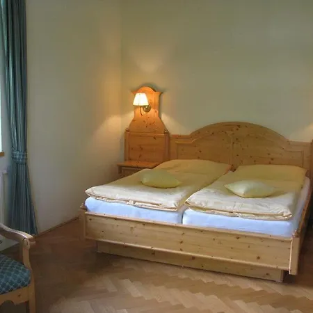 Hotel Svatý Tomáš Přední Výtoň