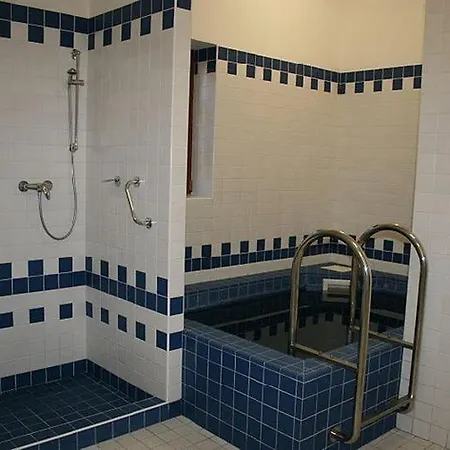 Hotel Svatý Tomáš Přední Výtoň