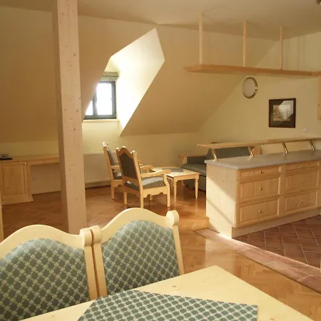 Hotel Svatý Tomáš *