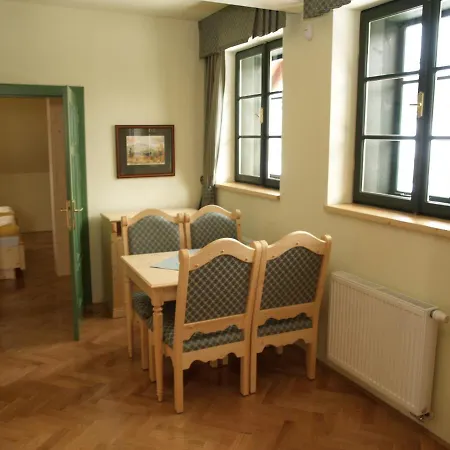 Svatý Tomáš * Přední Výtoň