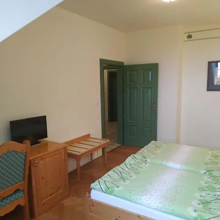 Svatý Tomáš Hotel *