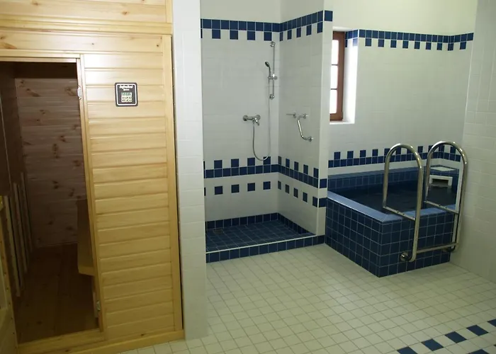 Hotel Svatý Tomáš *