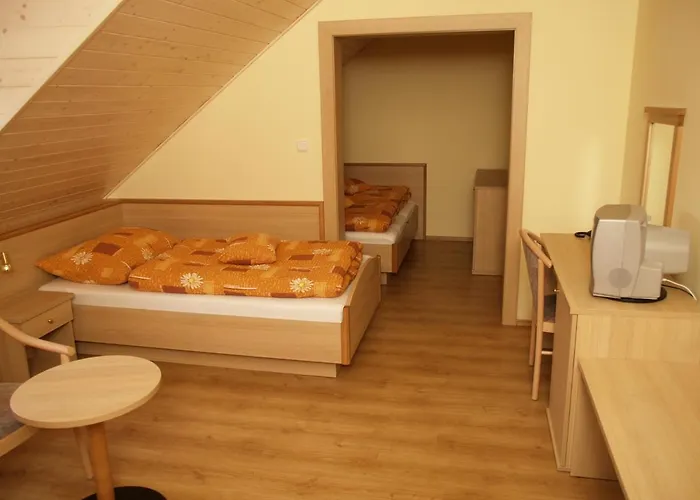 Svatý Tomáš * Přední Výtoň
